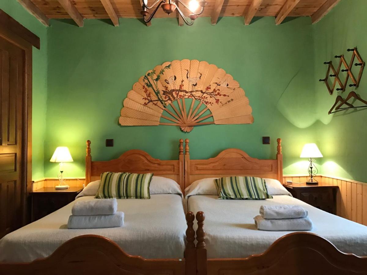 La Casa Del Abuelo Simon * Fuente el Sauz